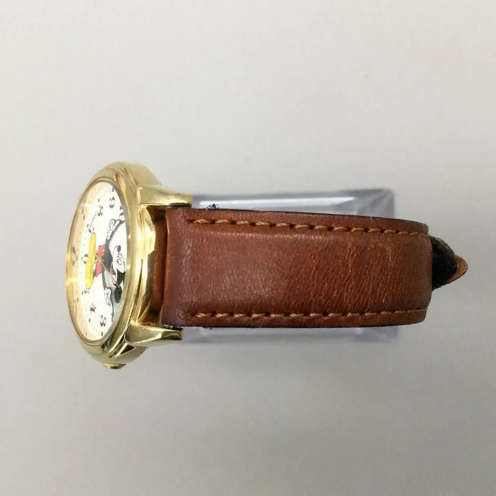 Disney Mickey Mouse Watch Women 30mm Pointing Hands 30mm Gold Tone New Battery - Picture 4 of 15